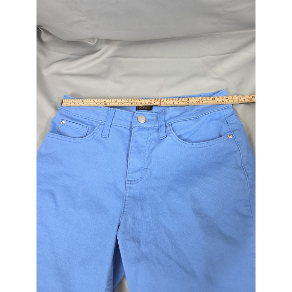 Lee Women's Mid Rise Sky Blue Bermuda Shorts Size 6 Stretch - Picture 2 of 12